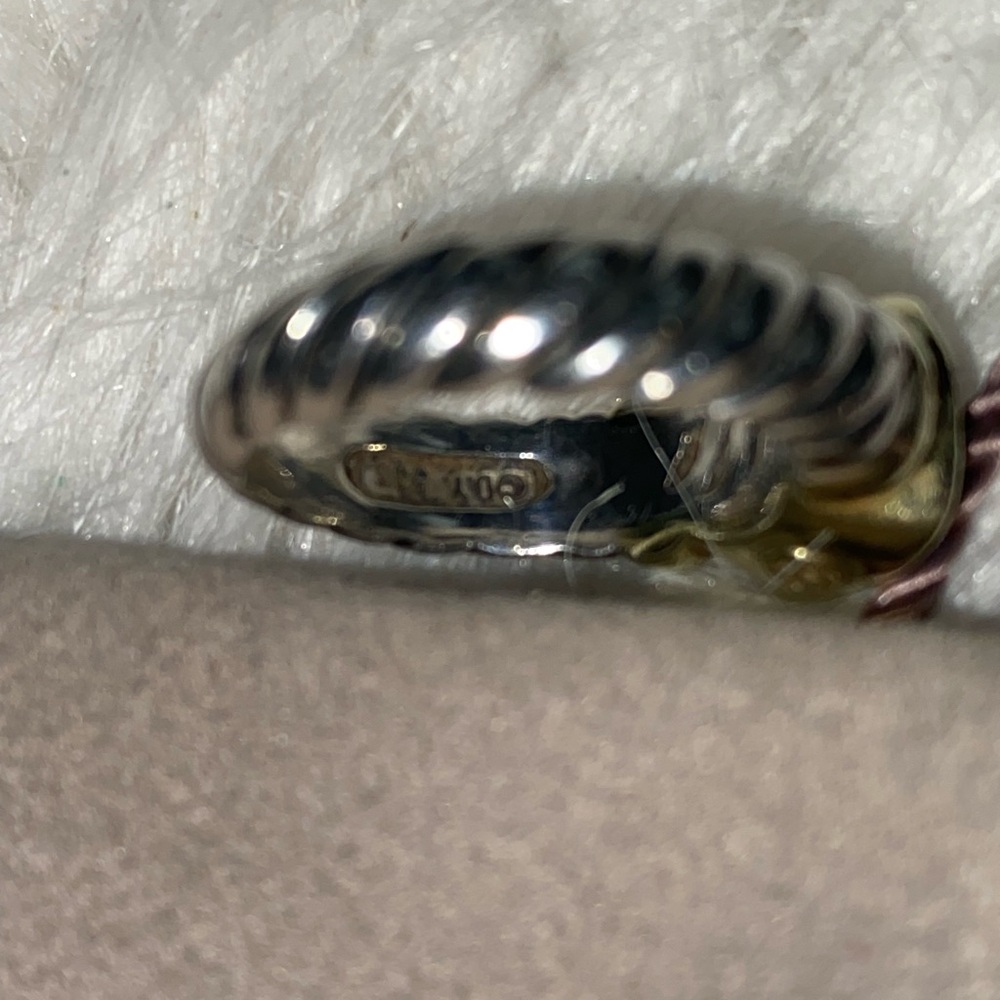 David Yurman Amethyst and Gold Cable Ring - Picture 4 of 10